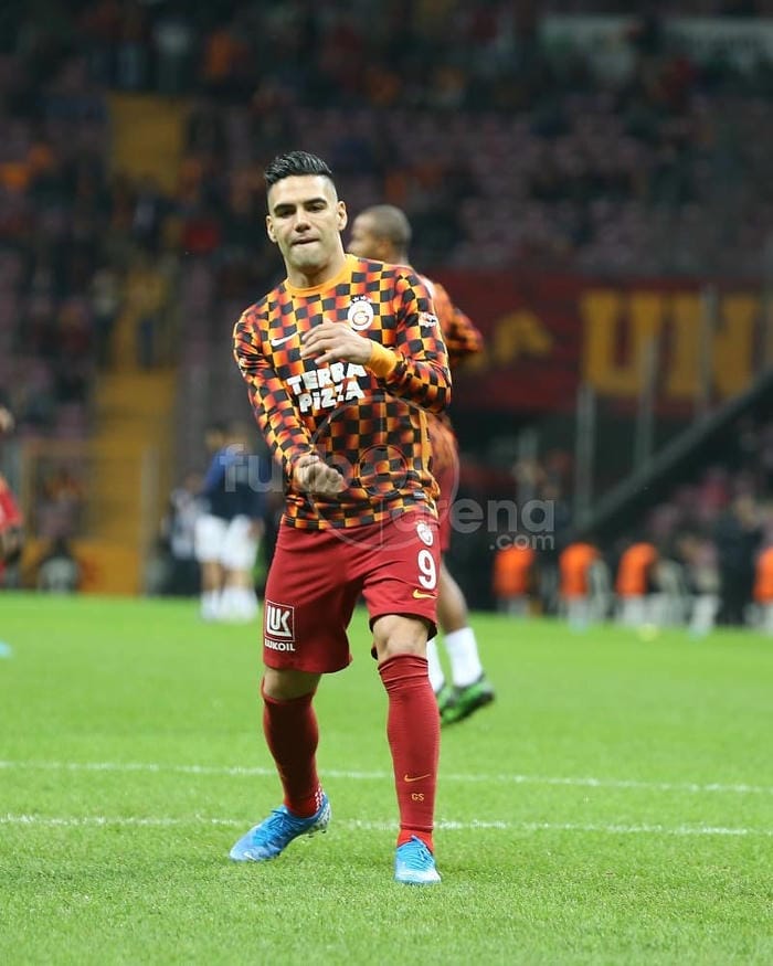 anh-radamel-falcao (4)