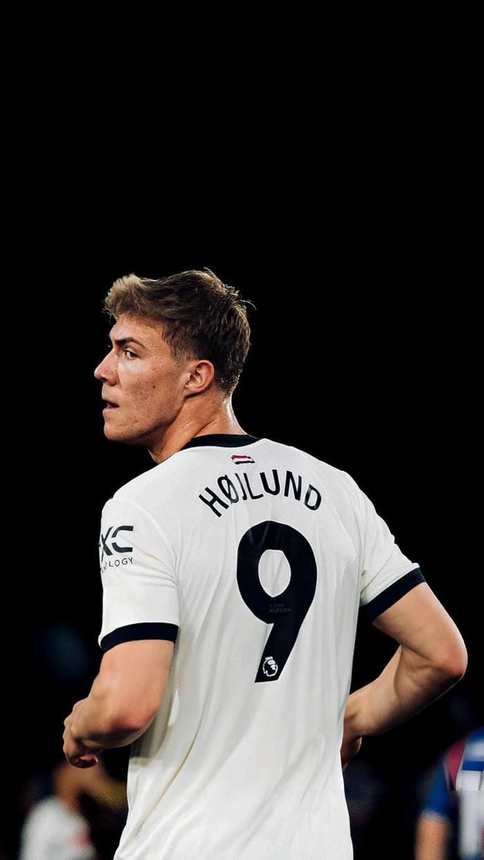 anh-rasmus-hojlund (12)