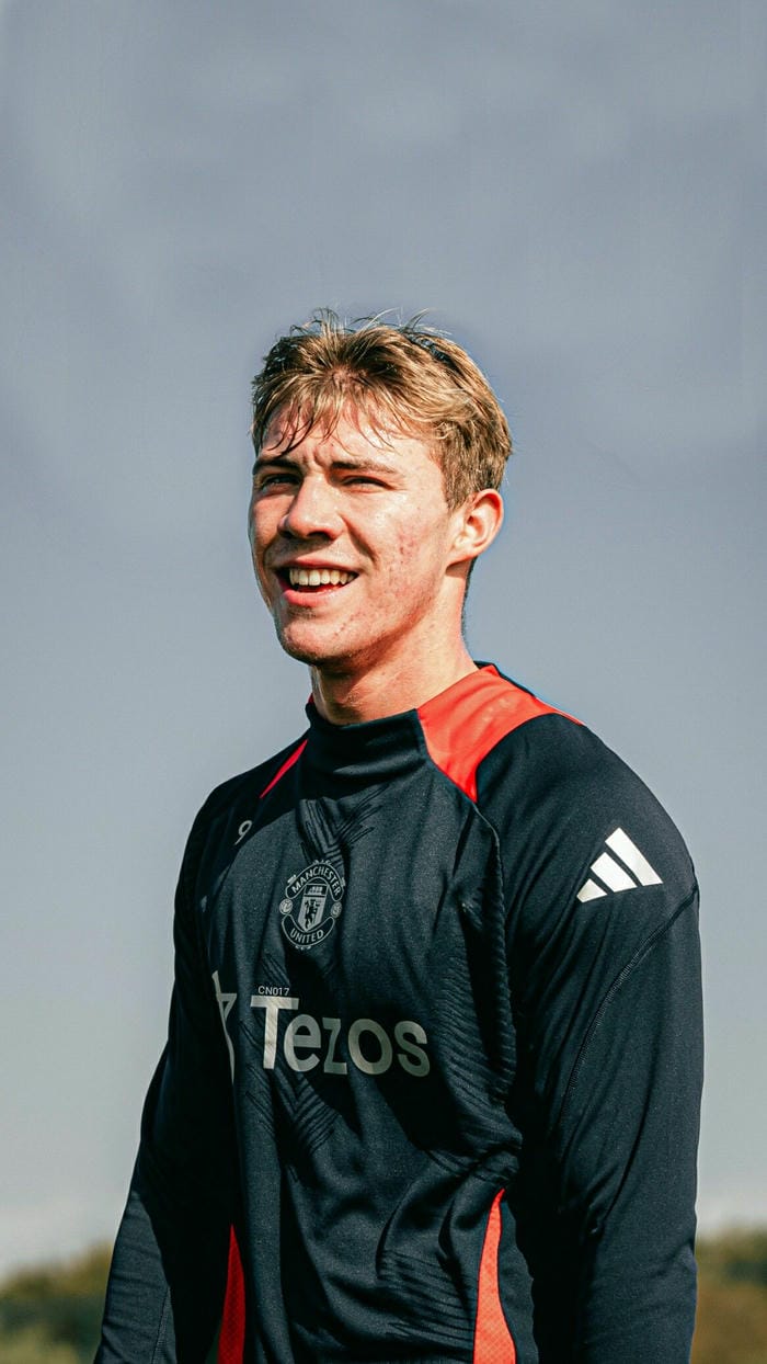 anh-rasmus-hojlund (16)