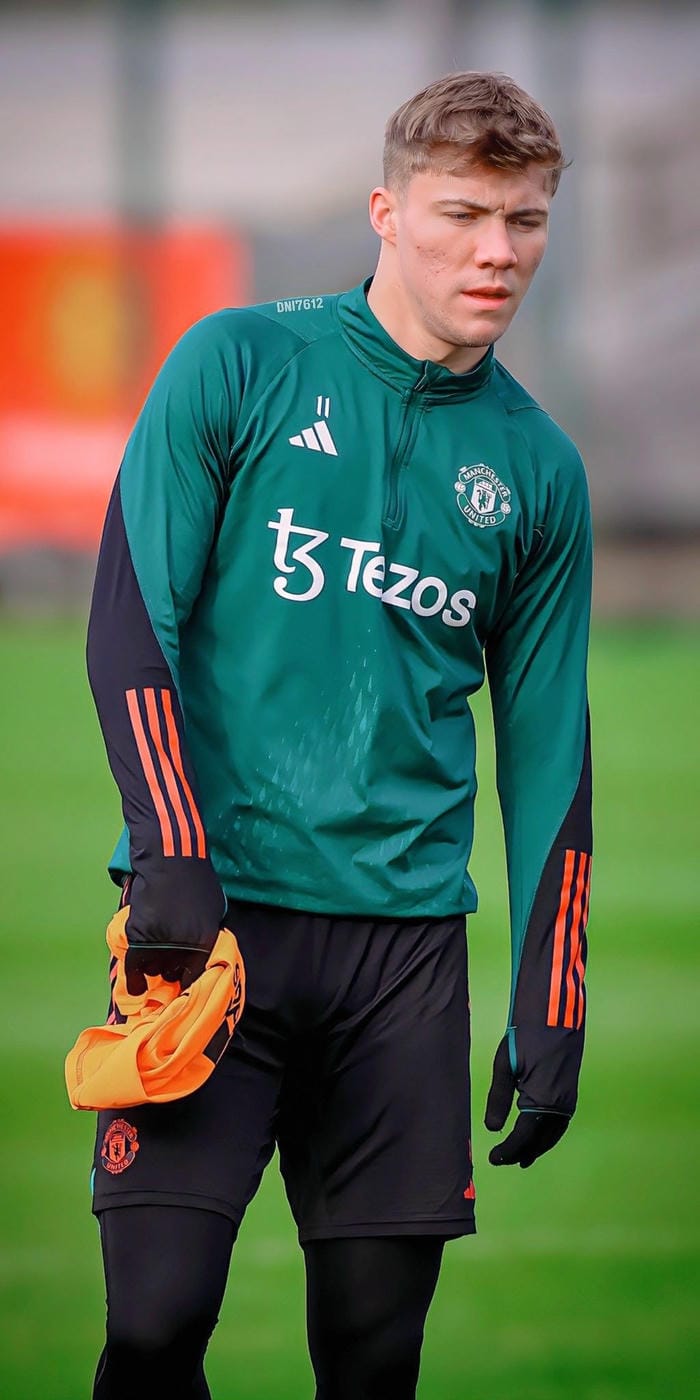 anh-rasmus-hojlund (20)