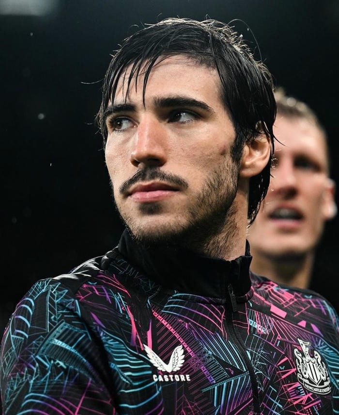 anh-sandro-tonali (11)