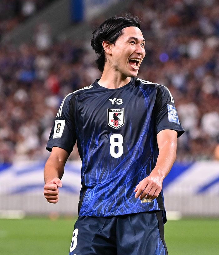 anh-takumi-minamino (32)