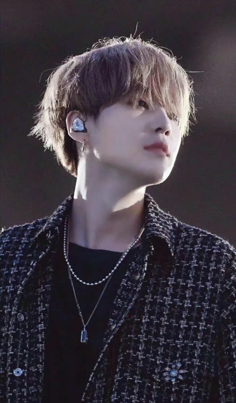 99+ Hình nền Suga HD & 4K – Biến màn hình của bạn thành không gian BTS