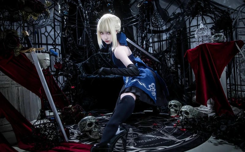 anh-alter-saber-cosplay (27)