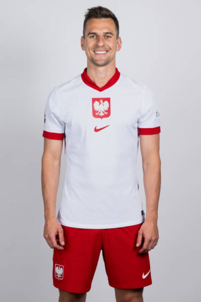 anh-arkadiusz-milik (11)