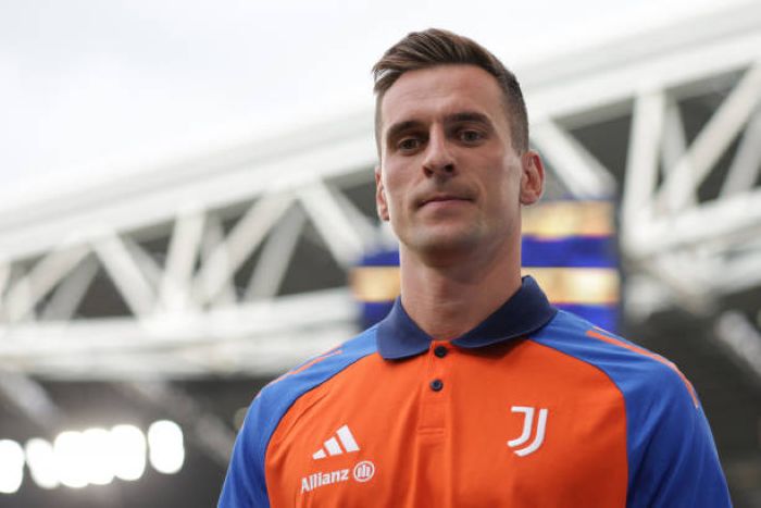 anh-arkadiusz-milik (15)