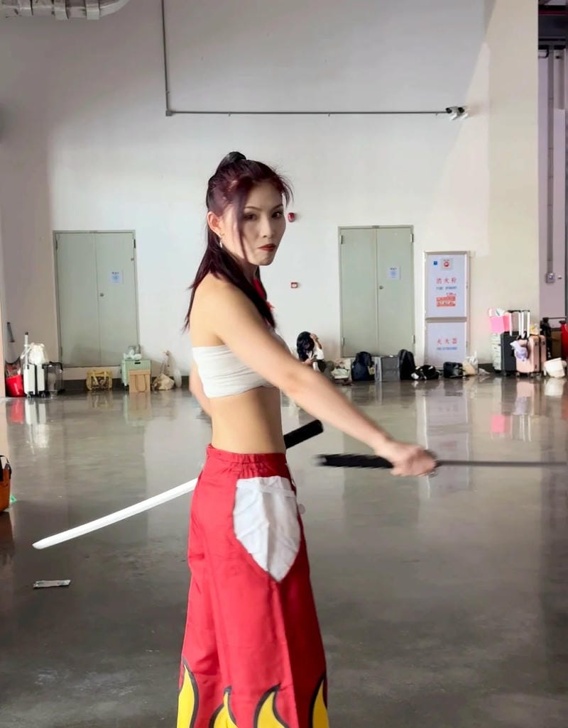 anh-cosplay-erza (31)