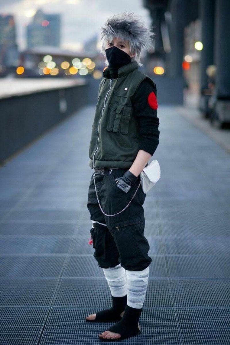 anh-cosplay-hatake-kakashi (3)