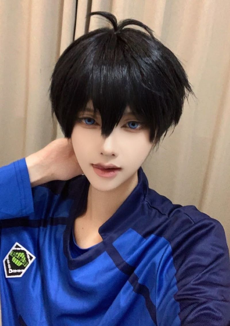 anh-cosplay-isagi (3)