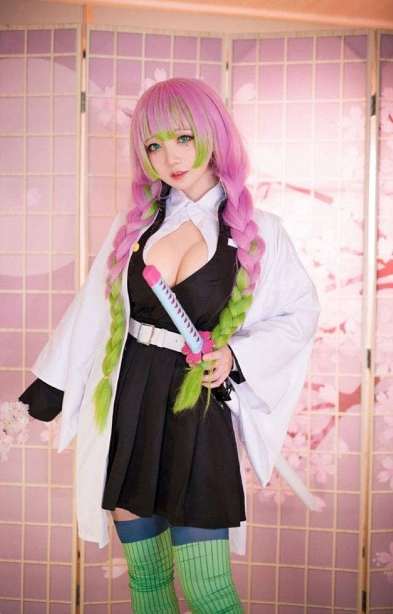 99+ Ảnh cosplay Luyến Trụ sexy cực phẩm với đường cong quyến rũ