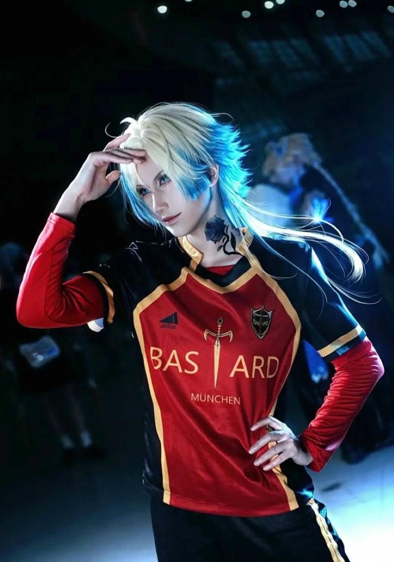 anh-cosplay-michael-kaiser (18)