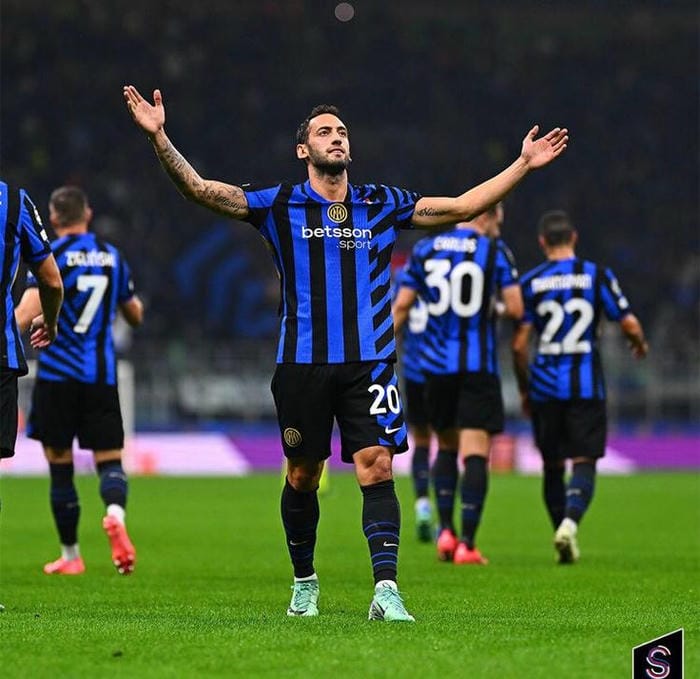 anh-hakan-calhanoglu (11)