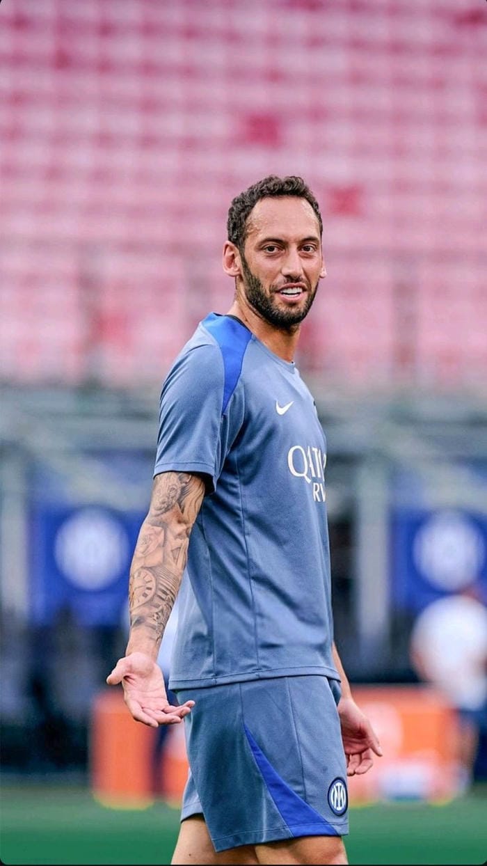 anh-hakan-calhanoglu (12)