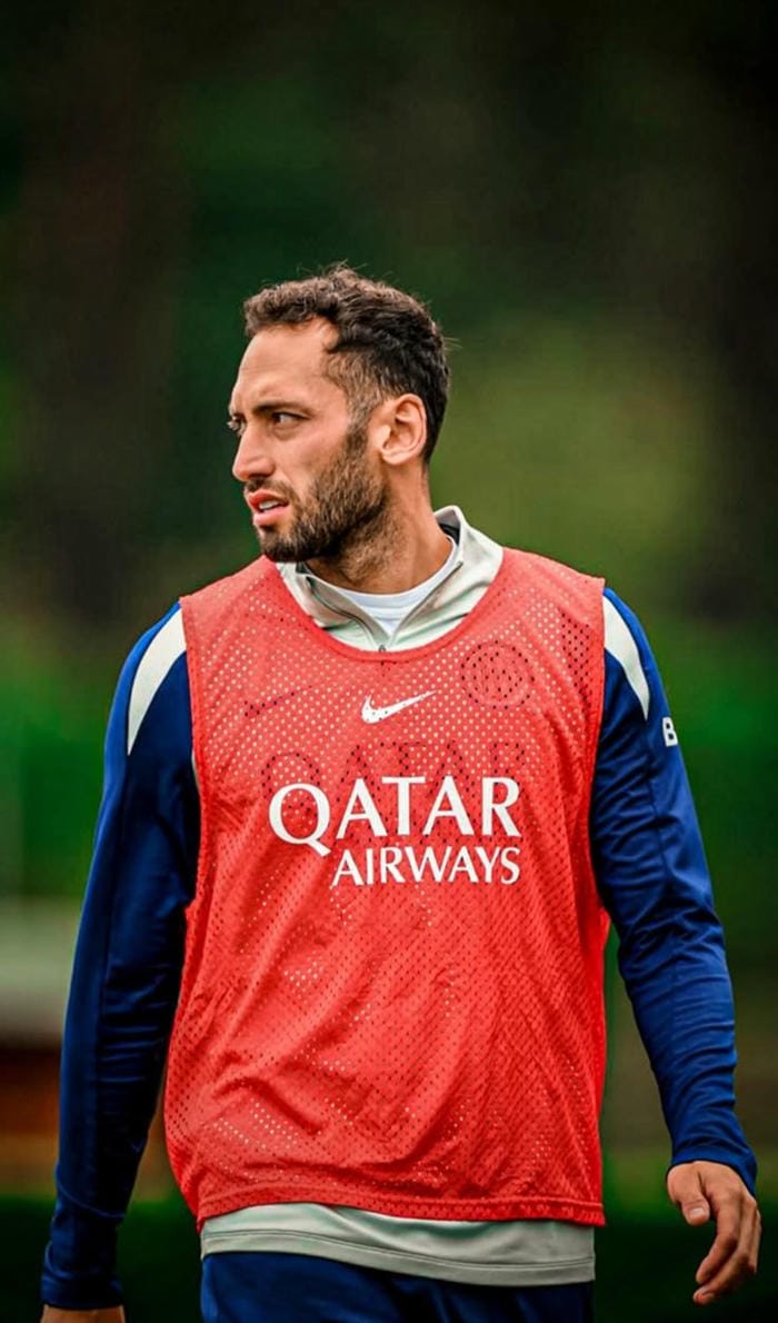 anh-hakan-calhanoglu (13)