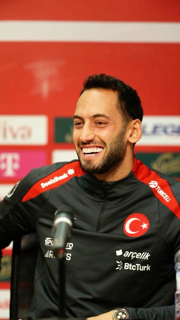 anh-hakan-calhanoglu (15)