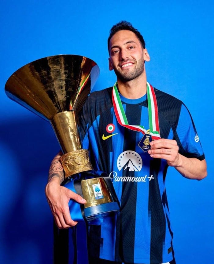 99+ Ảnh Hakan Çalhanoğlu đẹp xuất sắc thể hiện đẳng cấp tiền vệ số một