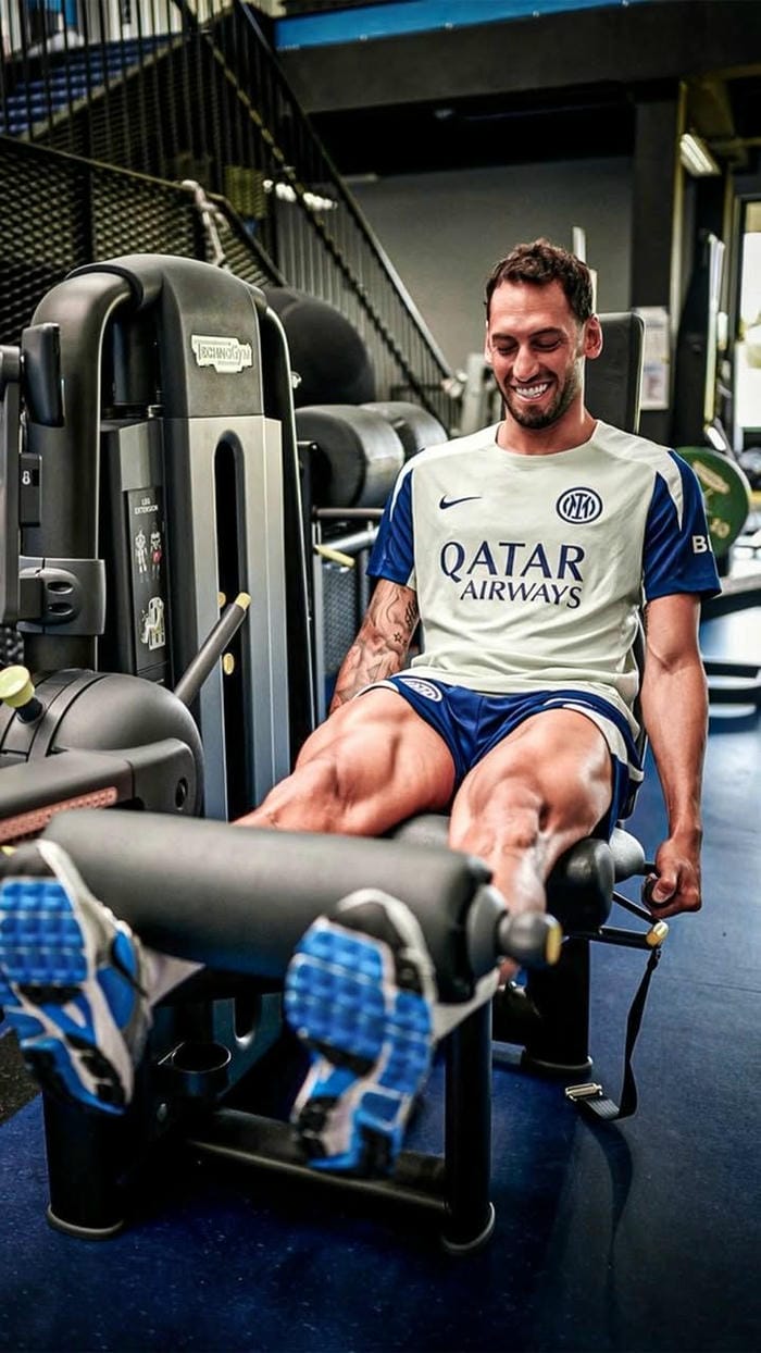 anh-hakan-calhanoglu (25)