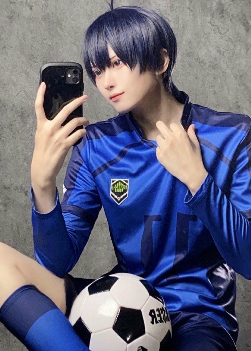 anh-isagi-cosplay (38)