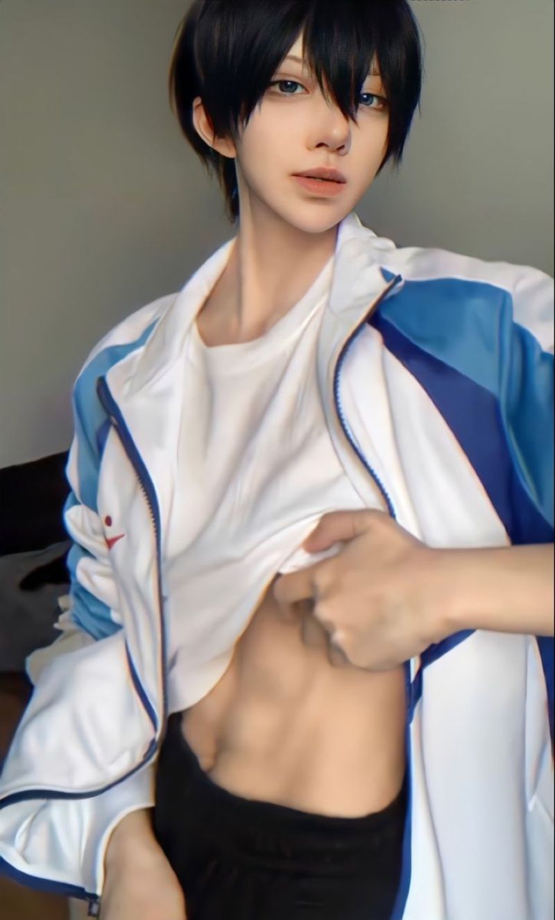 anh-isagi-yoichi-cosplay (27)