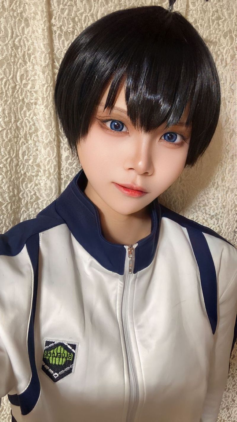 anh-isagi-yoichi-cosplay-dep (16)