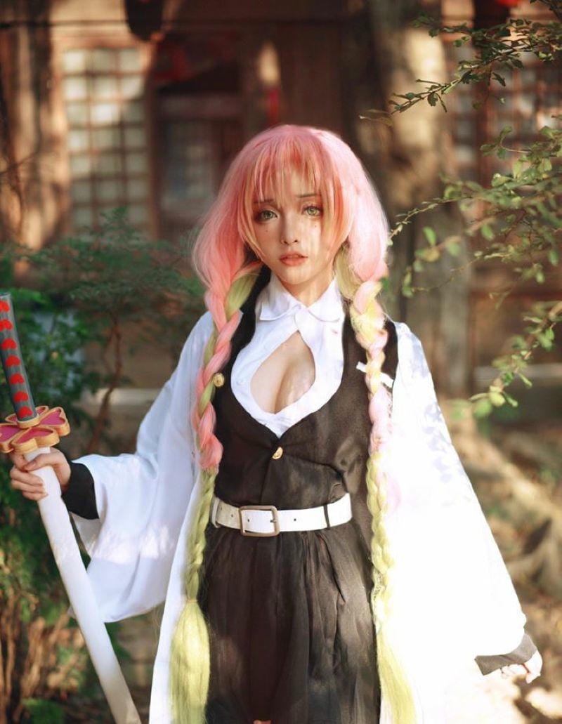 anh-luyen-tru-cosplay (4)