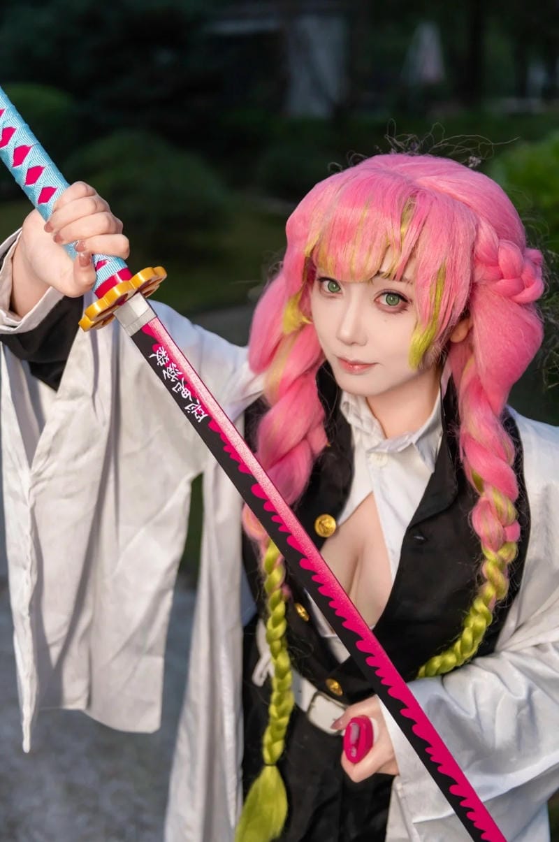 anh-luyen-tru-cosplay-dep (20)