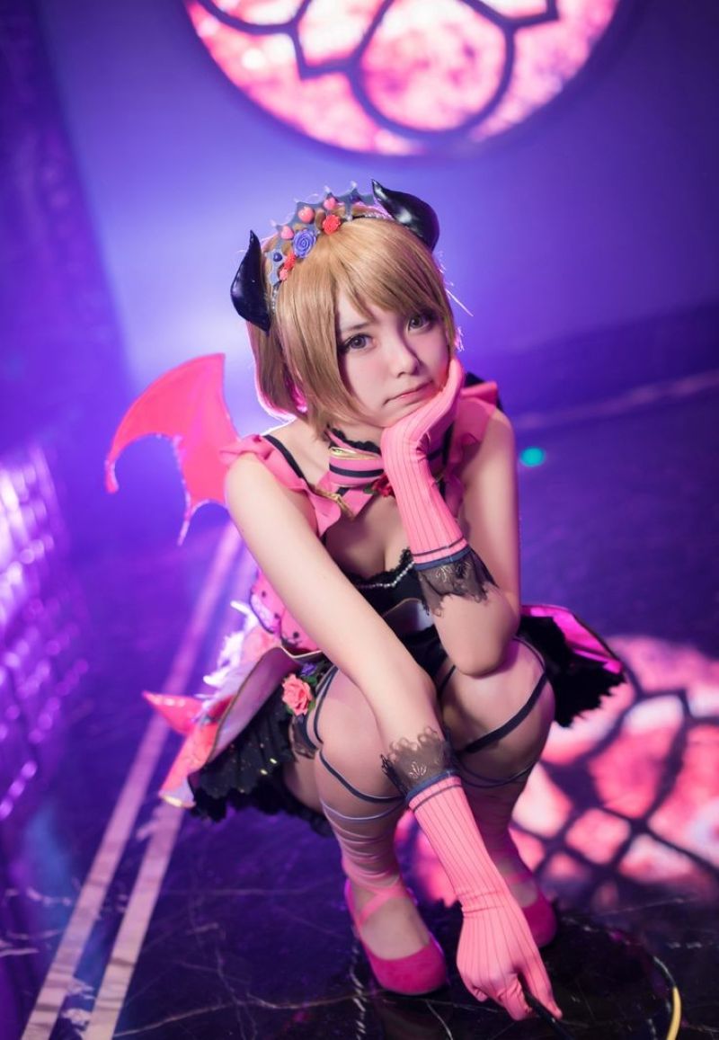 anh-luyen-tru-cosplay-sexy (28)