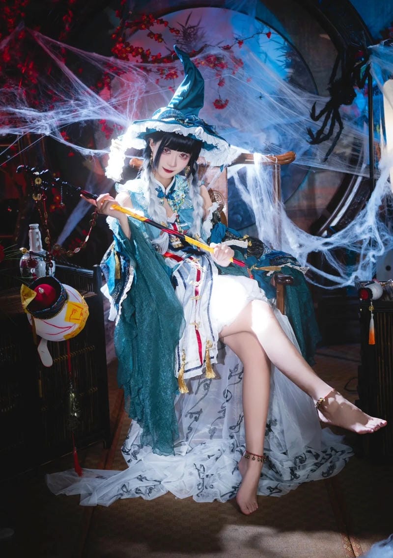 anh-nu-phu-thuy-cosplay (10)