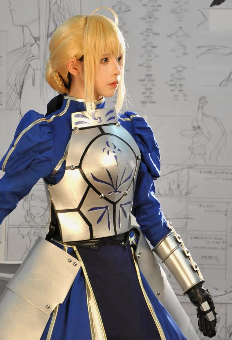 anh-saber-cosplay (11)