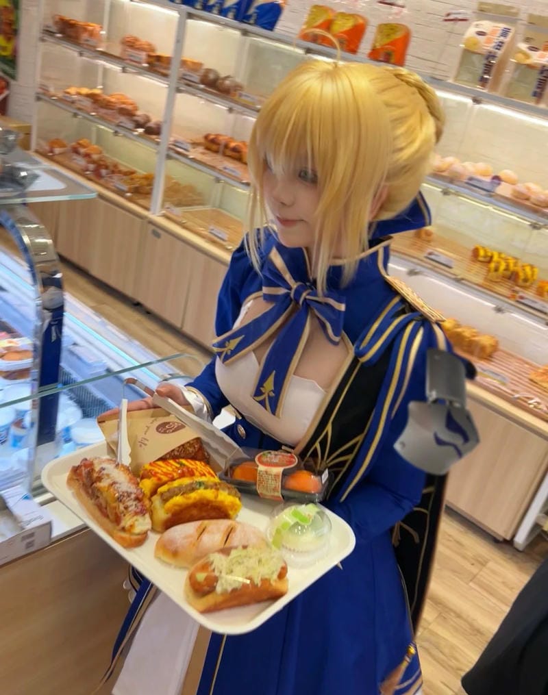 anh-saber-cosplay (26)