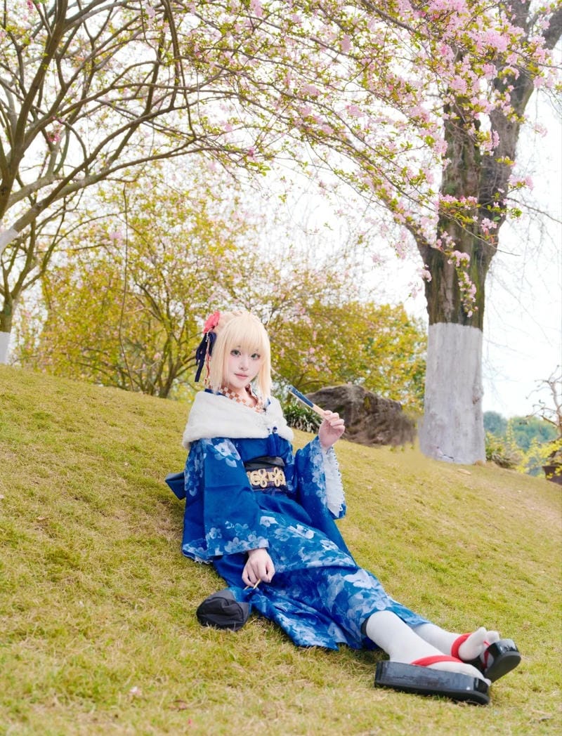 anh-saber-kimono-cosplay (10)