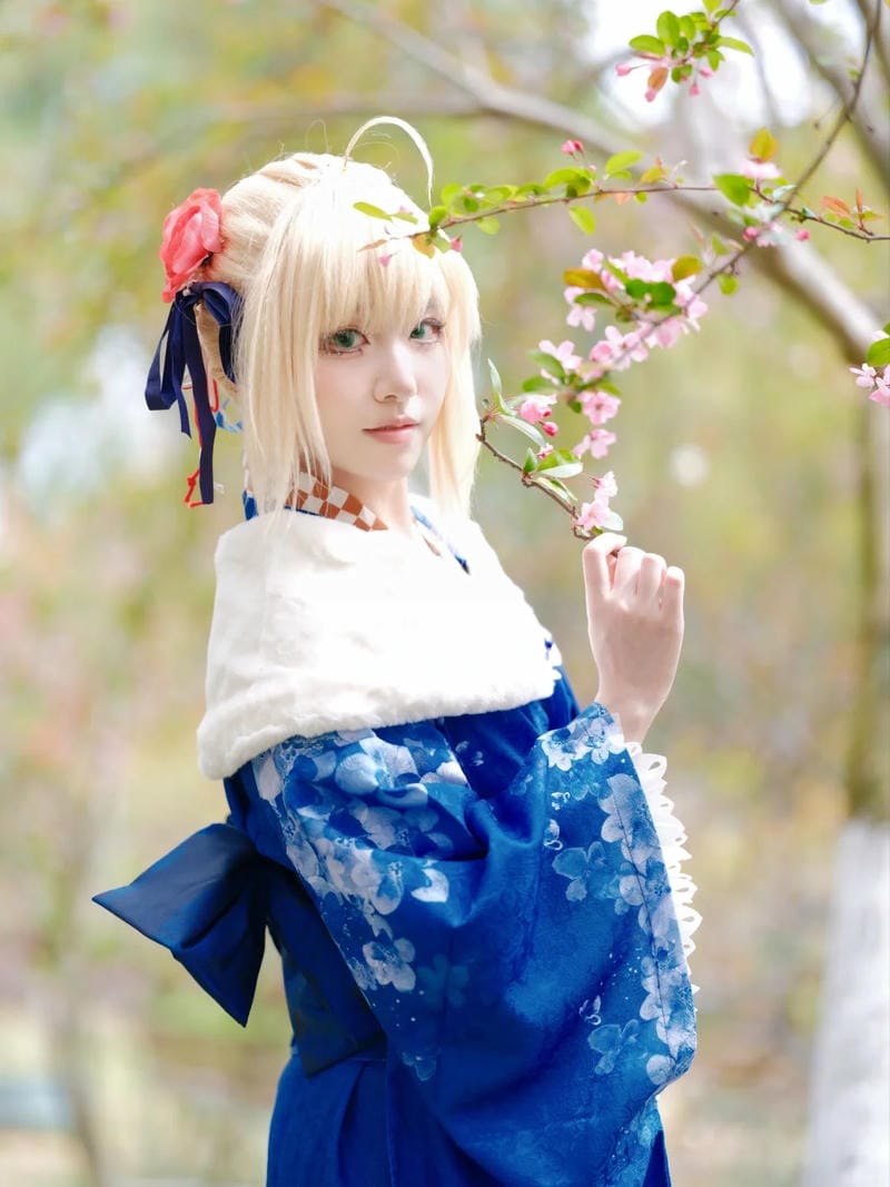 anh-saber-kimono-cosplay (7)