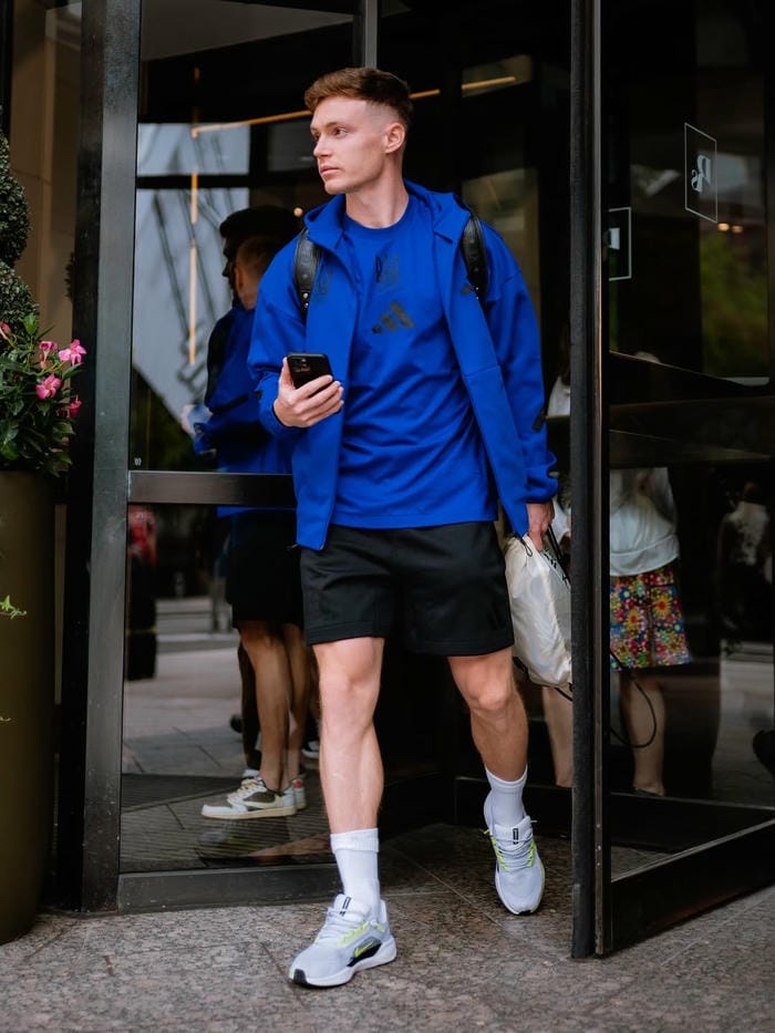 anh-viktor-tsygankov (20)