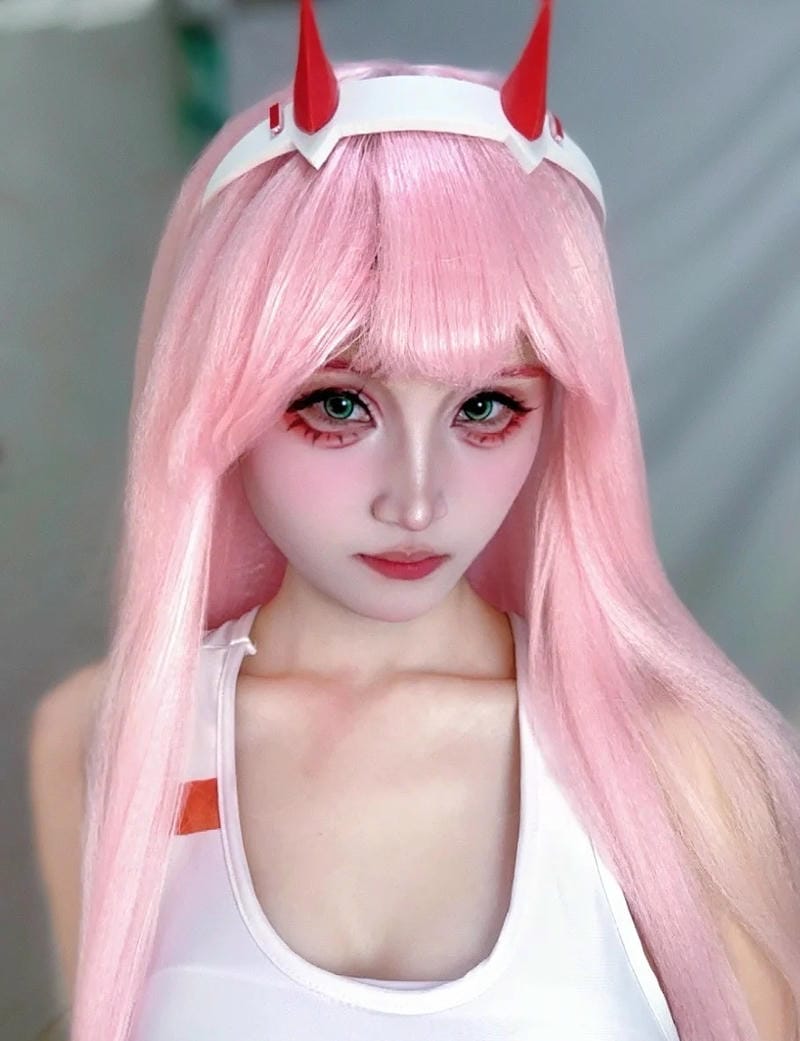 anh-zero-two-cosplay (14)