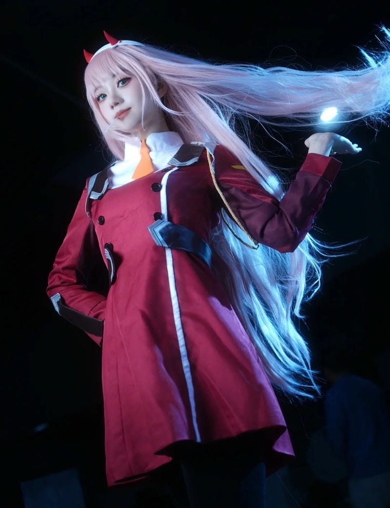anh-zero-two-cosplay (20)