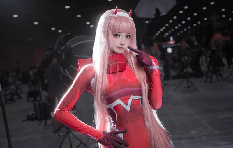 anh-zero-two-cosplay (3)